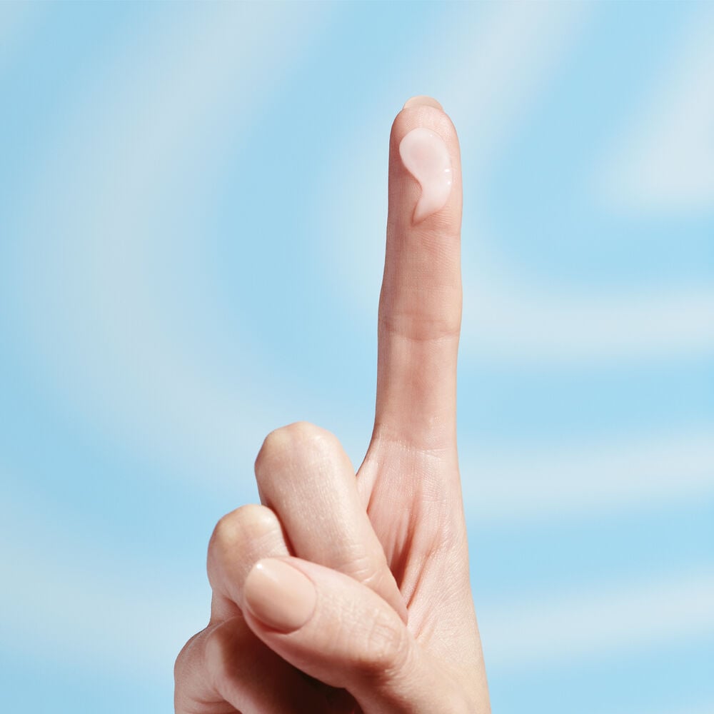 DRUNK ELEPHANT B Hydra Intensive 03