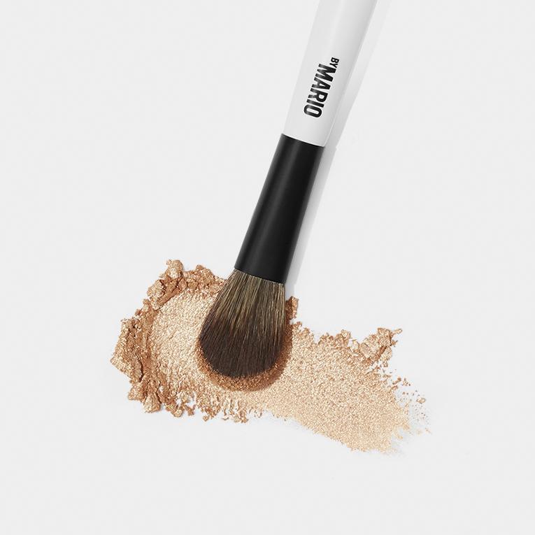 MAKEUP BY MARIO F3 Dual Ended Precision Powder Brush 06