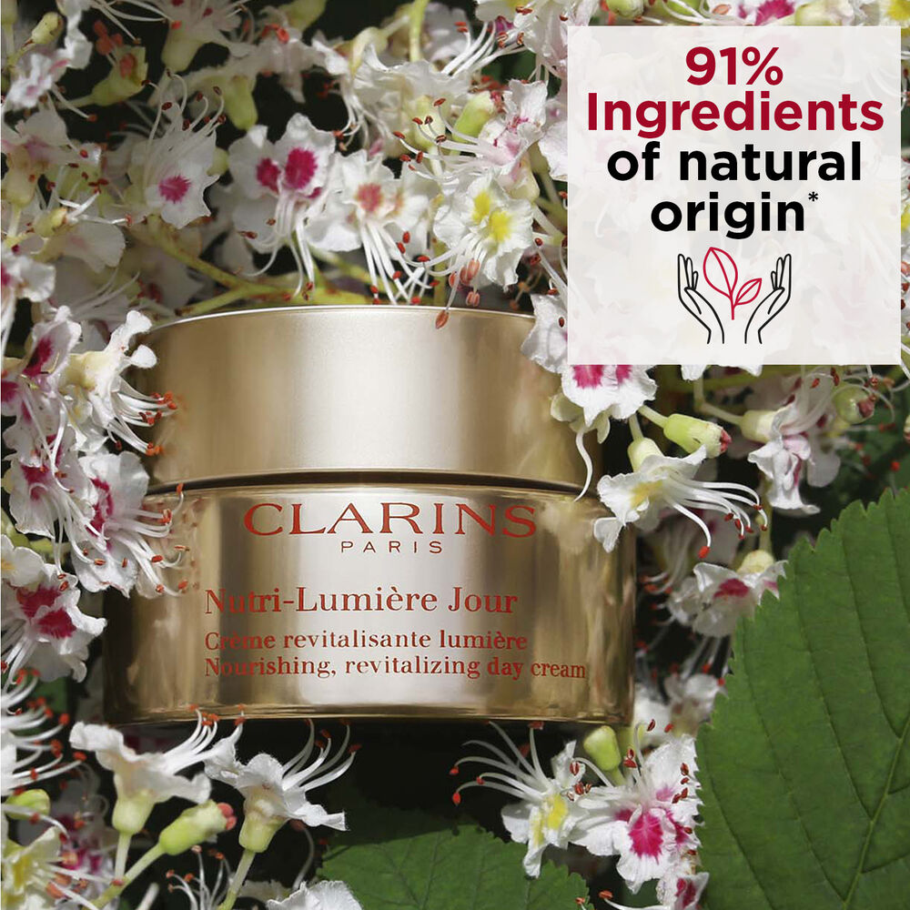 CLARINS Nutri Lumière Day Cream SPF15 - All Skin Types 06 CLARINS Nutri Lumiere Day Cream SPF15 All Skin Types 06