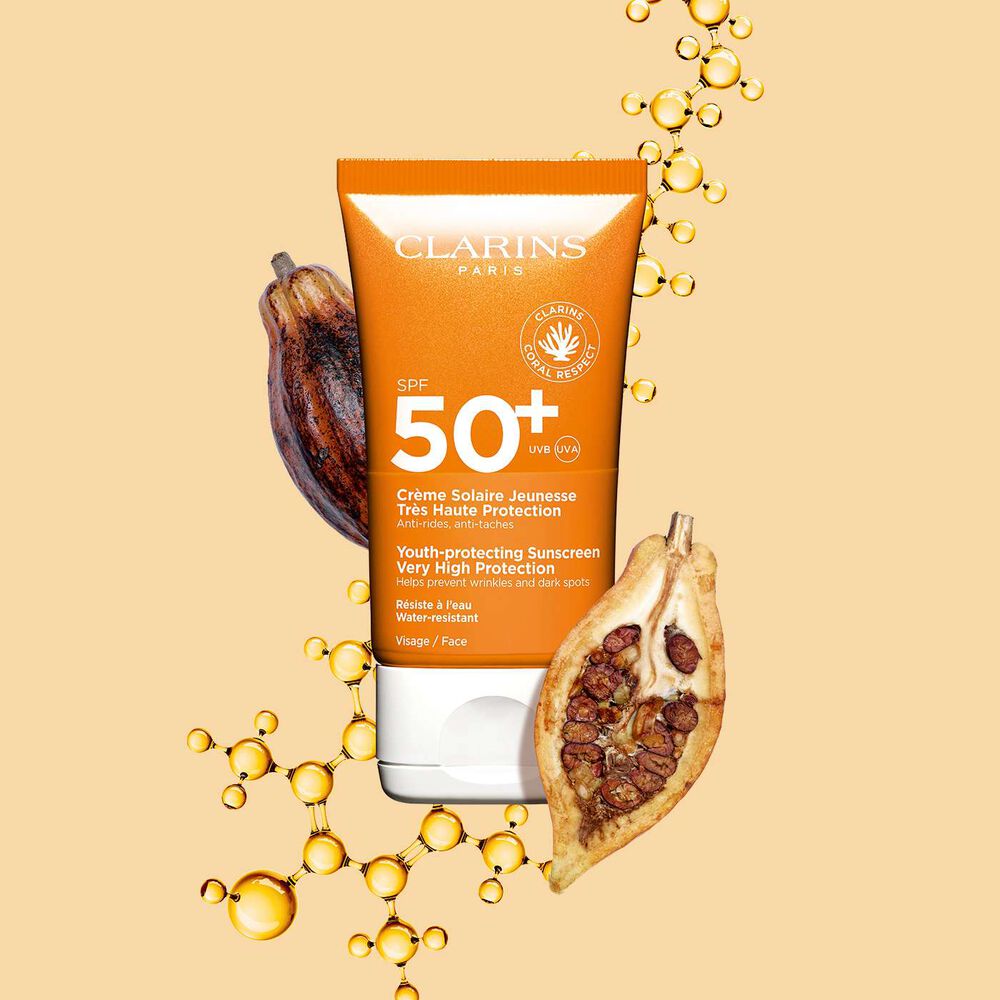CLARINS Youth Protecting Sunscreen Very High Protection SPF50 02
