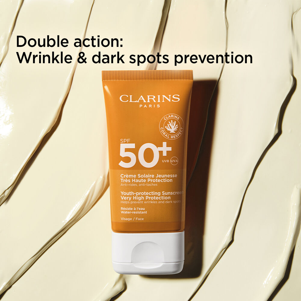 CLARINS Youth Protecting Sunscreen Very High Protection SPF50 03